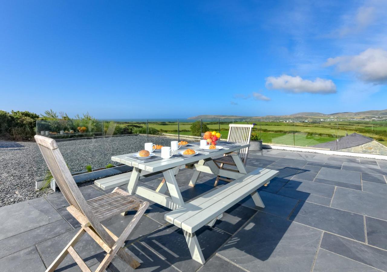 Villa Geufron House Aberdaron Esterno foto
